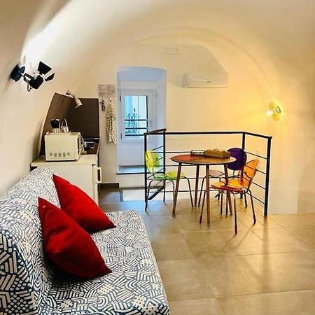 Casa Del Poeta - Spaccanapoli Esterno foto